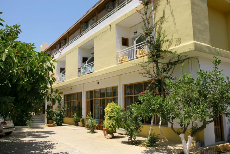 Hotel Harmony Mália Exterior foto